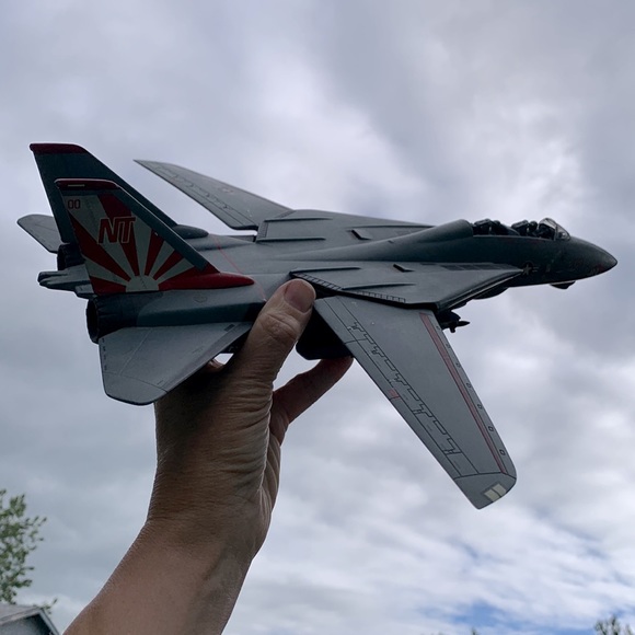 VF-111 gray jet An Hooch Roberts cool metal model - Picture 2 of 16